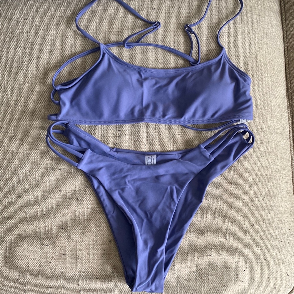 Brand; SHEIN. Size; M (fits like XS)